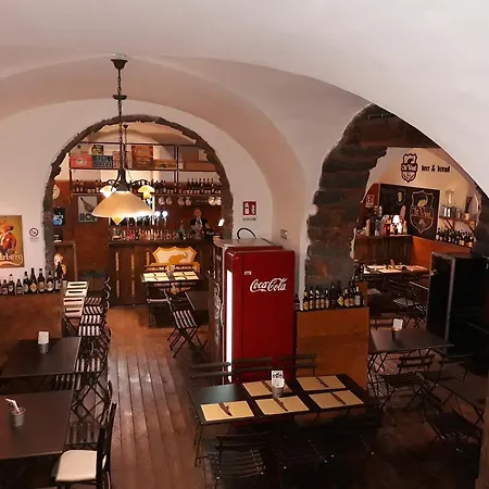 Alexander House Pensión